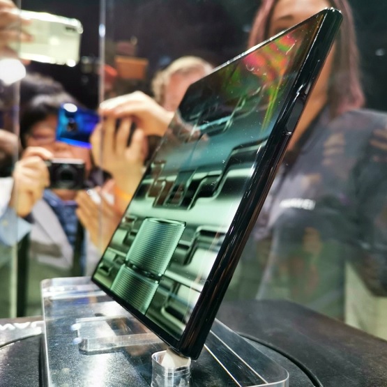 Huawei Mate X w obiektywie TELEPOLIS - tak wygląda najładniejszy obecnie składany smartfon