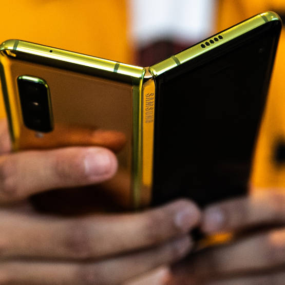 Samsung Galaxy Fold został przeprojektowany, już się nie łamie