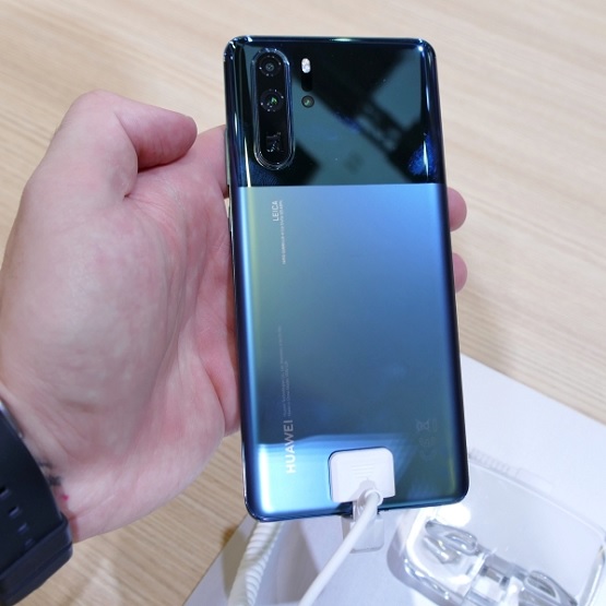 Huawei na targach IFA 2019 z nowymi kolorami P30 Pro, Kirinem 990, A1 i słuchawkami