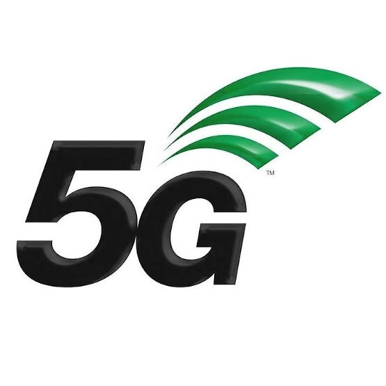 Prezes UKE w sprawie aukcji 5G odcina się od projektu rządu