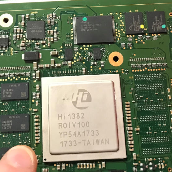 Stacje bazowe 5G Huawei mają blisko 30% amerykańskich części. Czy wiecie, co to oznacza?