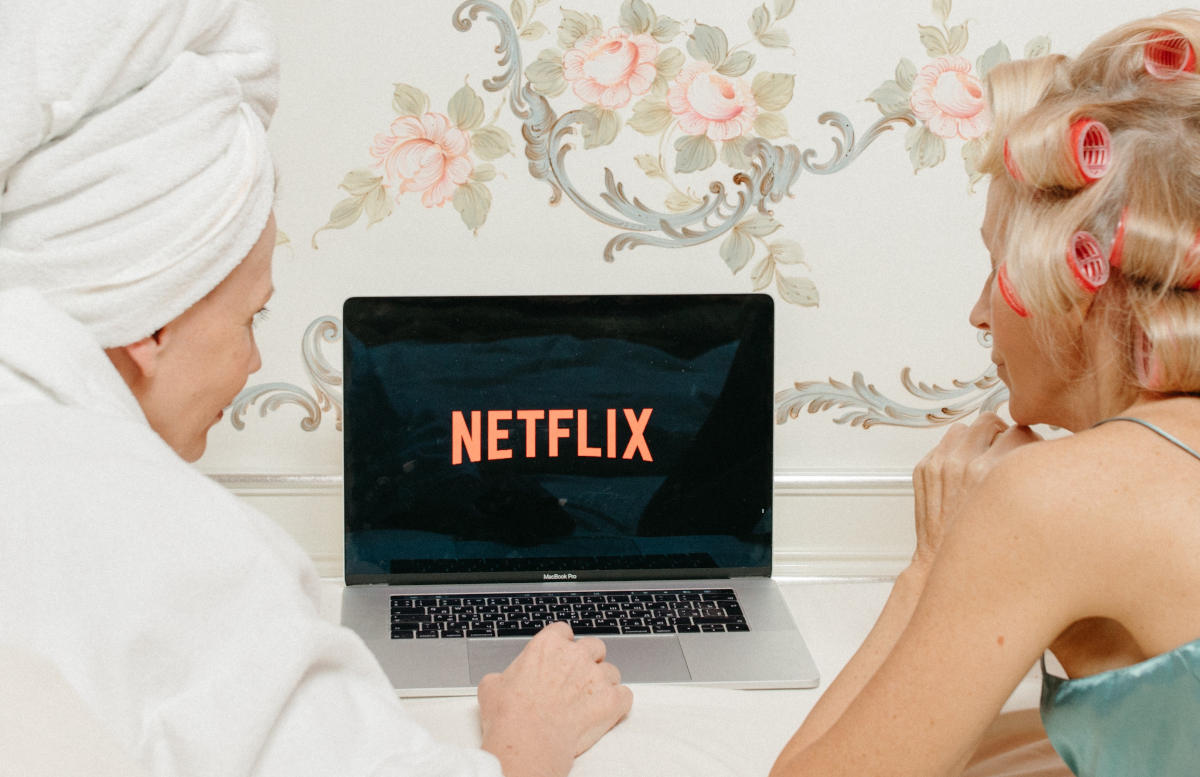 Netflix ma 200 mln subskrybentów i wprowadza dla wszystkich odtwarzanie losowe