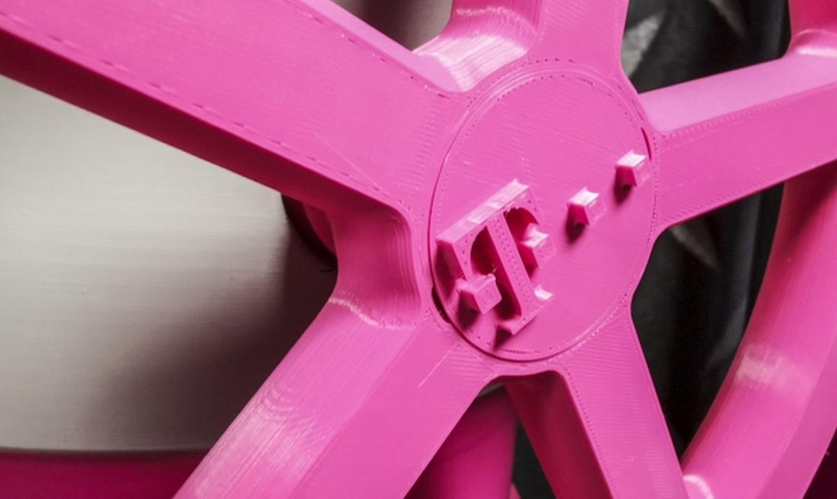 Wyniki T-Mobile Polska po 2020 roku: wyższe przychody, więcej klientów