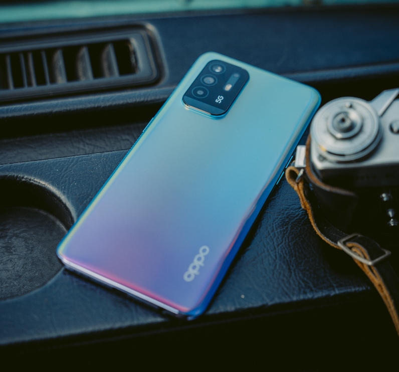 Oppo wprowadził do Polski dwa nowe telefony: A54 5G i Reno5 Z 5G
