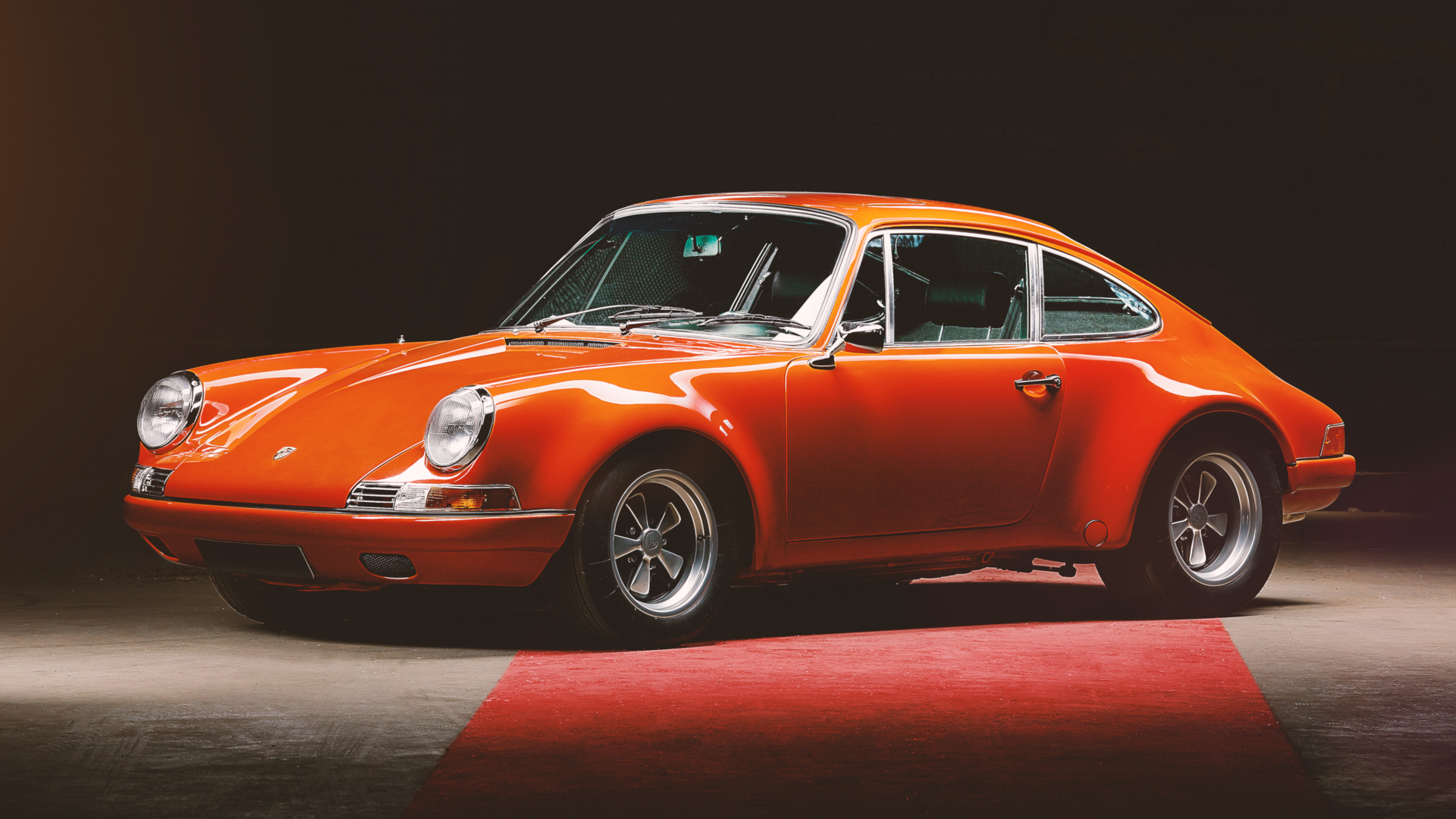 Porsche i AOC nawiązują współpracę tworząc wyjątkowy monitor