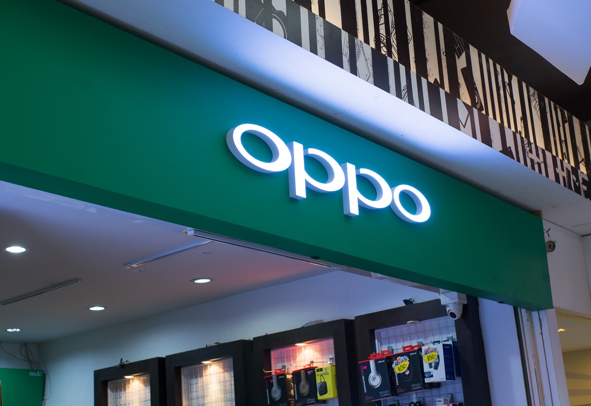 Oppo traci kolory. Stawiają na monochromatyzm