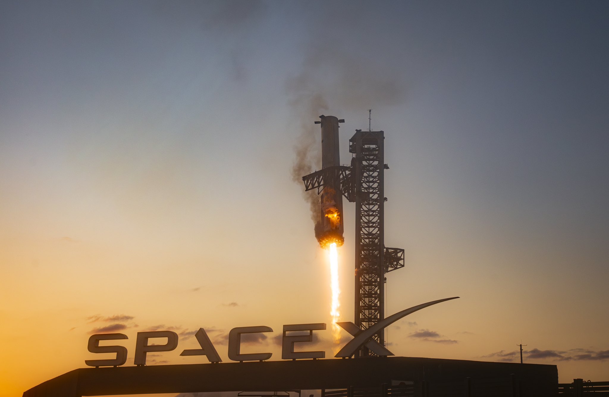 Dlaczego ostatni lot Super Heavy od SpaceX jest dla nas tak ważny?