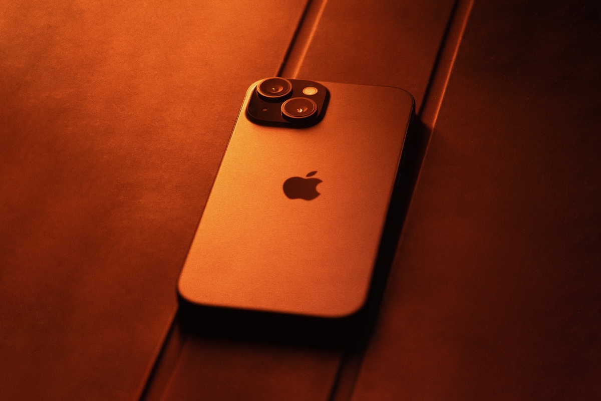 iPhone 15 królem rynku smartfonów. A kto jeszcze zmieścił się w TOP10?