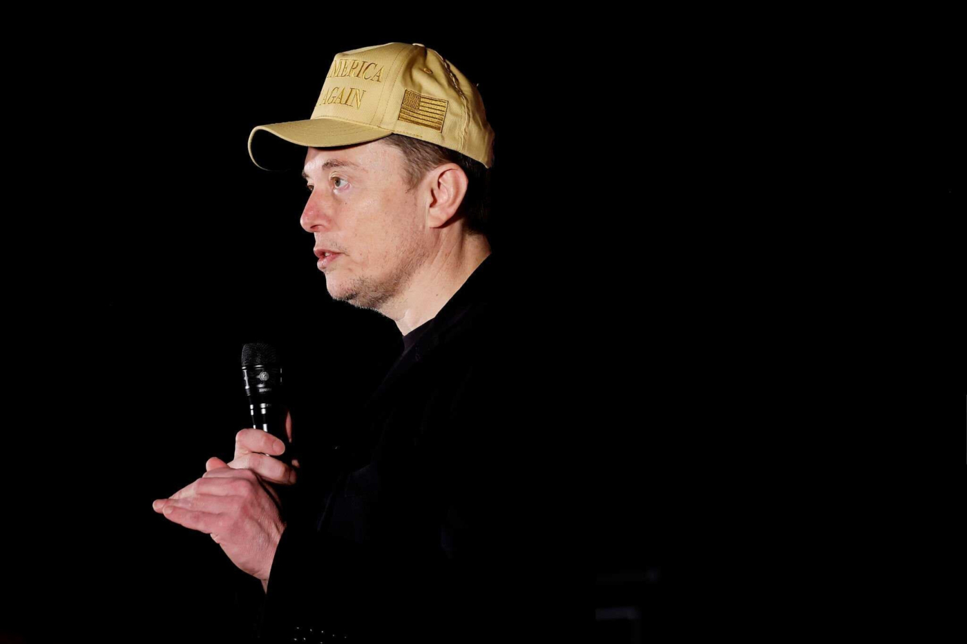 Musk miał dostać miliardy, a obejdzie się smakiem