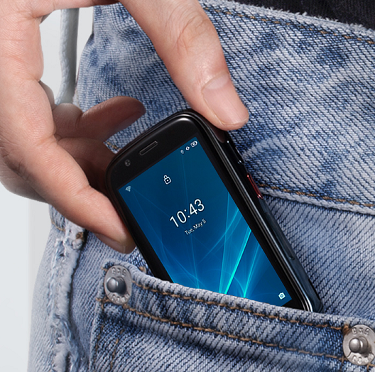 Mały telefon z NFC? Jelly 2 kosztuje 500 zł i... chcę go mieć