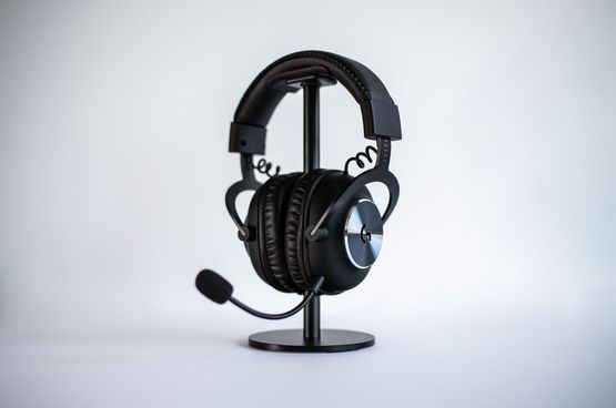 Nowy bezprzewodowy zestaw słuchawkowy Logitech G PRO X LIGHTSPEED