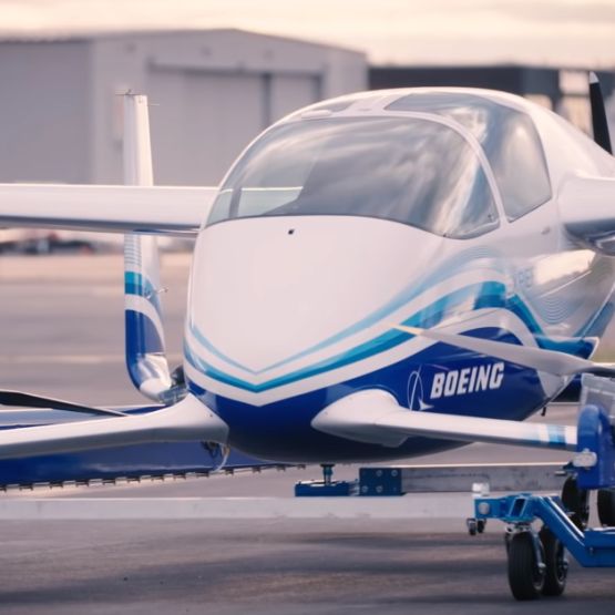 Boeing po pierwszych testach autonomicznej latającej taksówki. Od koncepcji do latającego prototypu w zaledwie rok
