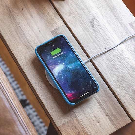 Nowe akcesoria mophie można kupić online lub w wybranych sklepach Apple