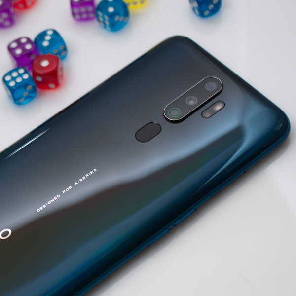 Oppo A9 (2020) – piękny smartfon z brzydkim wnętrzem
