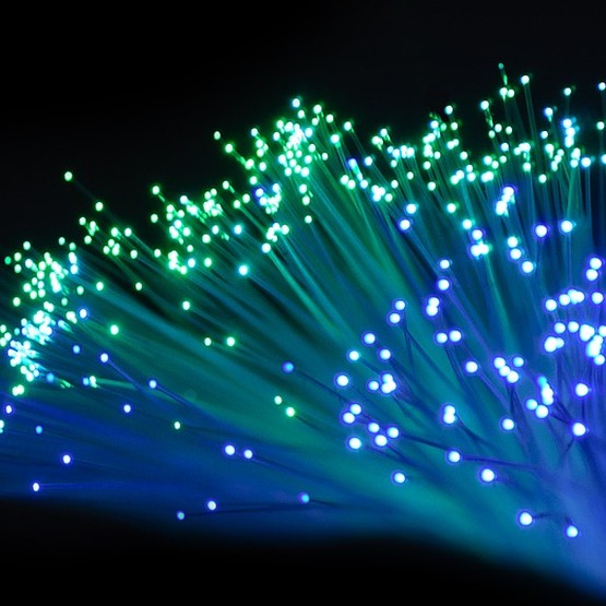 Internet światłowodowy rozwija się u nas bardzo dobrze - Polska należy do europejskiej czołówki