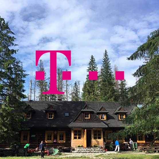 T-Mobile poprawia zasięg w górach. Nowa stacja bazowa powstała w rejonie schroniska w Dolinie Roztoki
