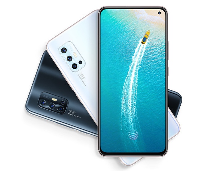 W Indiach zadebiutował Vivo V17. Telefon ma ekran Super AMOLED i poczwórny aparat z tyłu