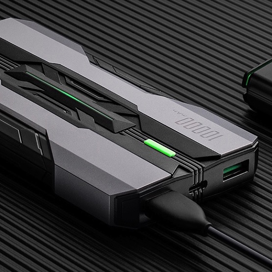 Xiaomi BlackShark 10000 mAh Power Bank. Bo wszystko musi być gamingowe