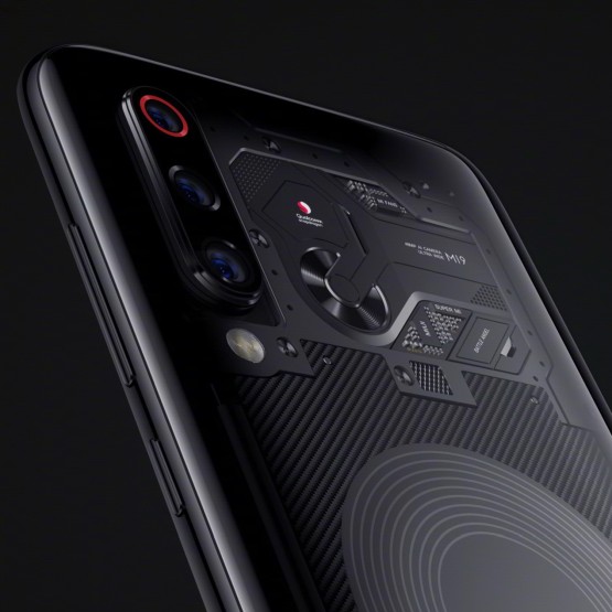 Xiaomi Super Charge Turbo zawstydzi Super Vooc Oppo. Smartfon naładujemy w 17 minut
