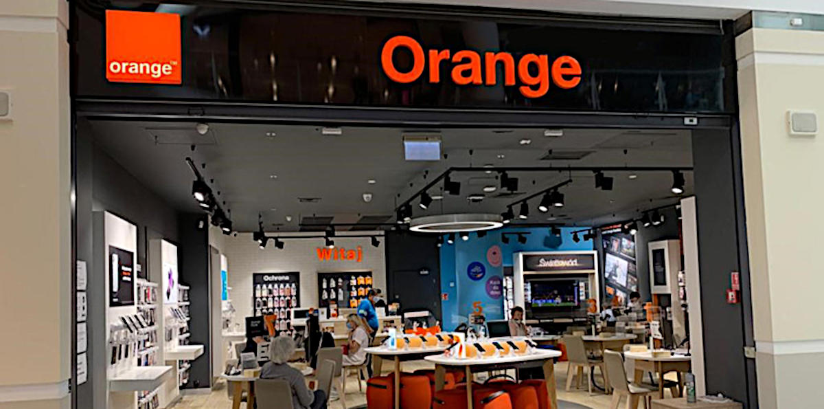 Orange: mimo nowych obostrzeń, wszystkie salony pozostaną otwarte