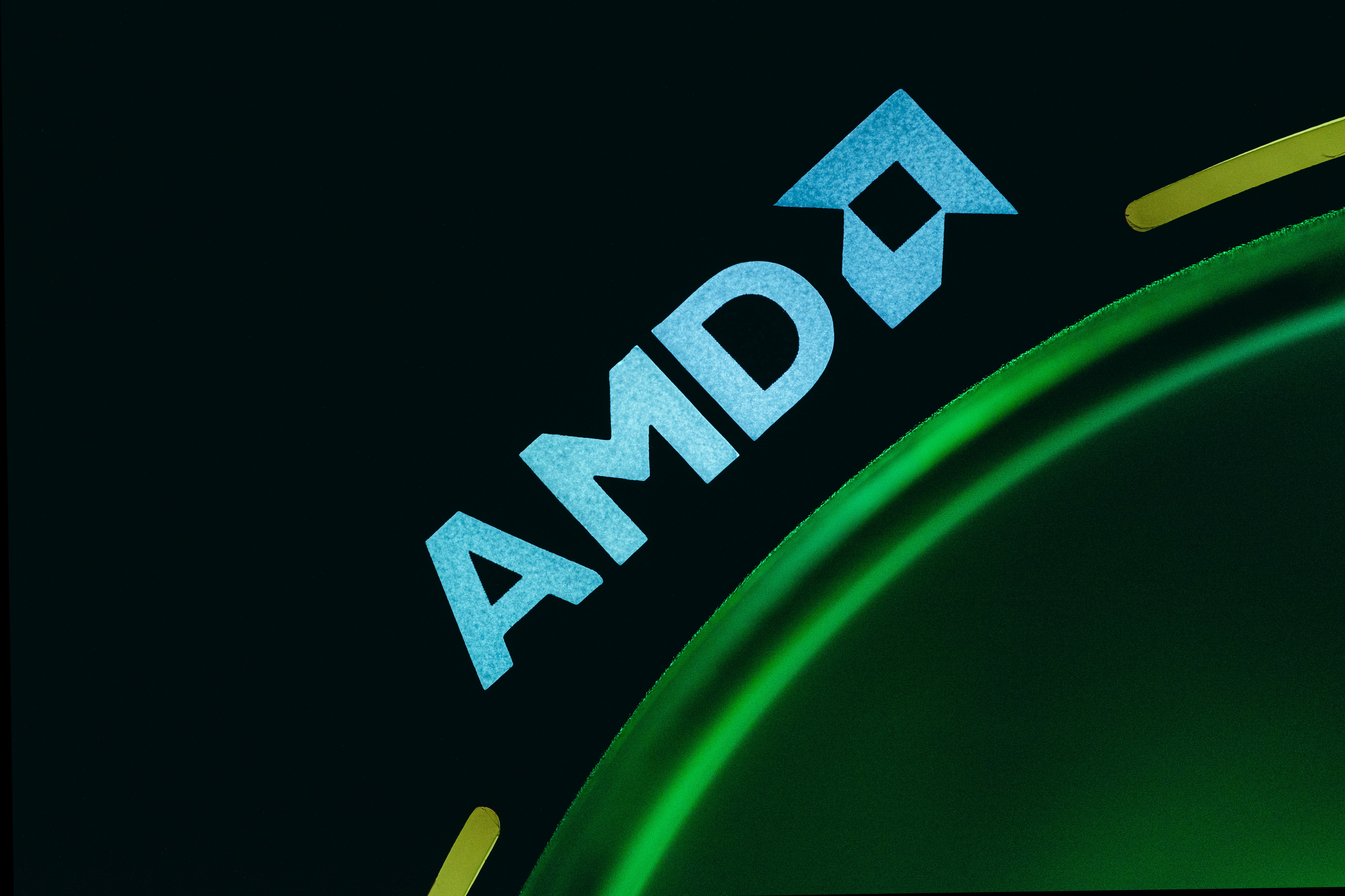 AMD zamyka pewien rozdział. Dziesiątki kart stracą wsparcie