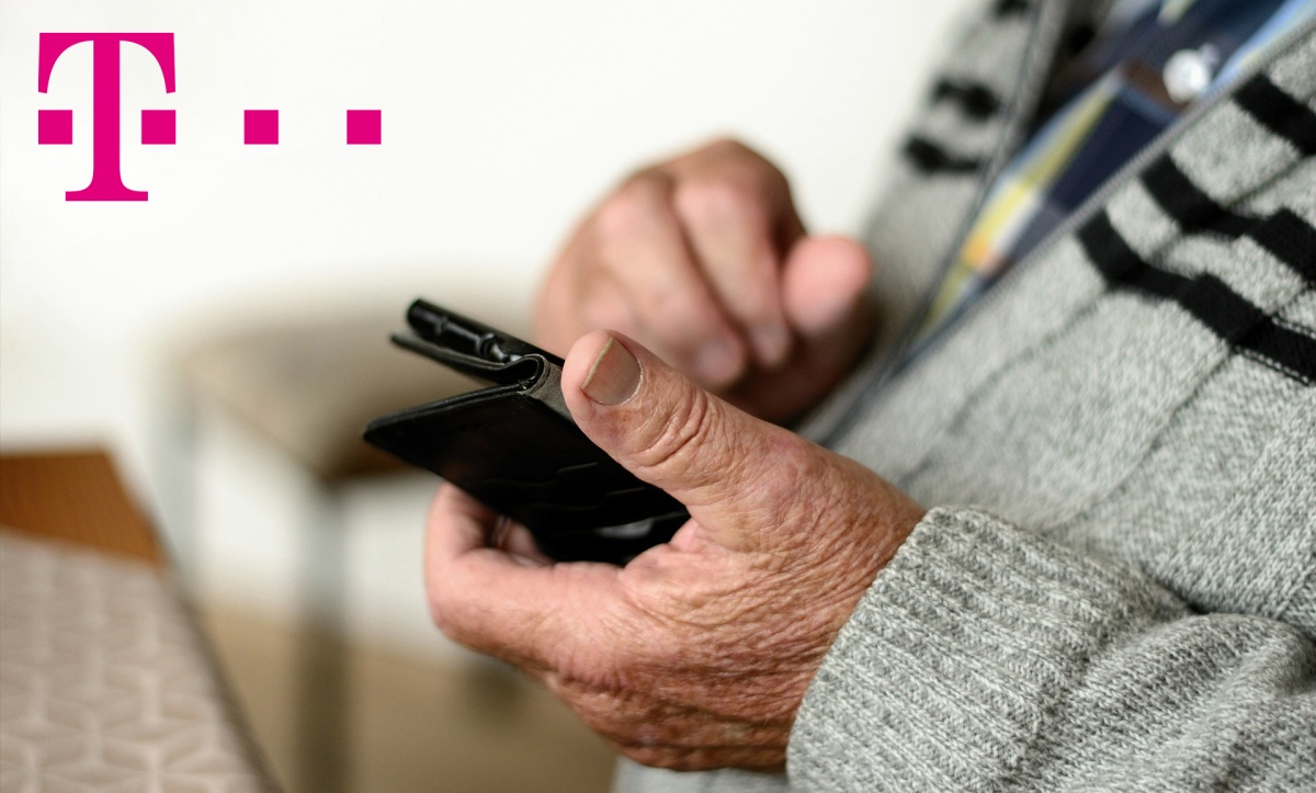 T-Mobile sieć pokoleń seniorzy kompetencje cyfrowe