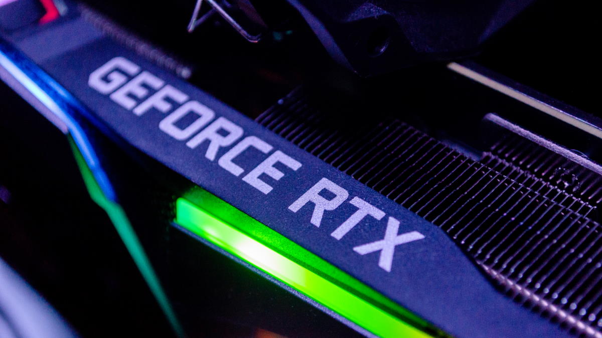GeForce RTX 3090 Ti coraz pewniejszy. Wyciekły pierwsze zdjęcia