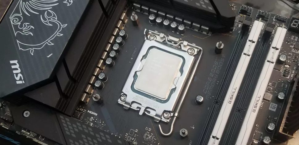 Intel przypadkowo ujawnił specyfikację chipsetów z serii 700?