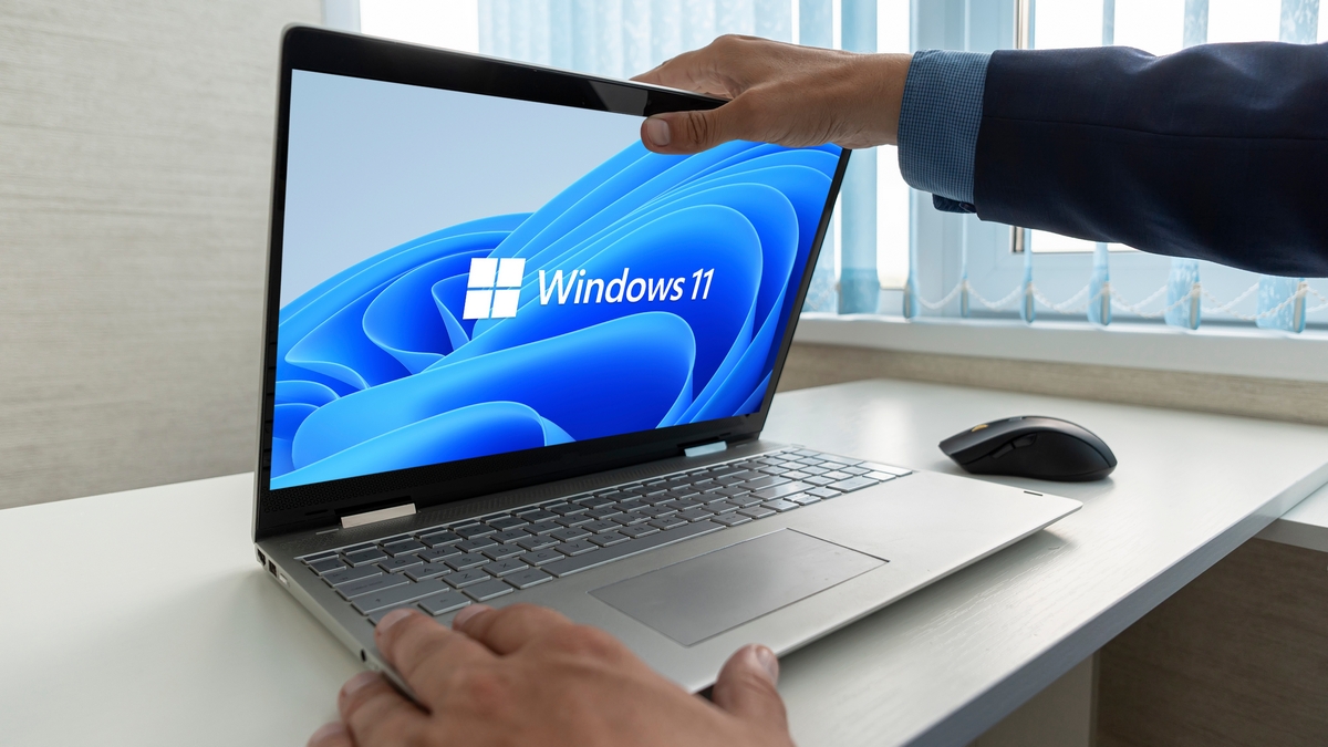 Windows 11 zajedzie Cię reklamami. Klamka już zapadła