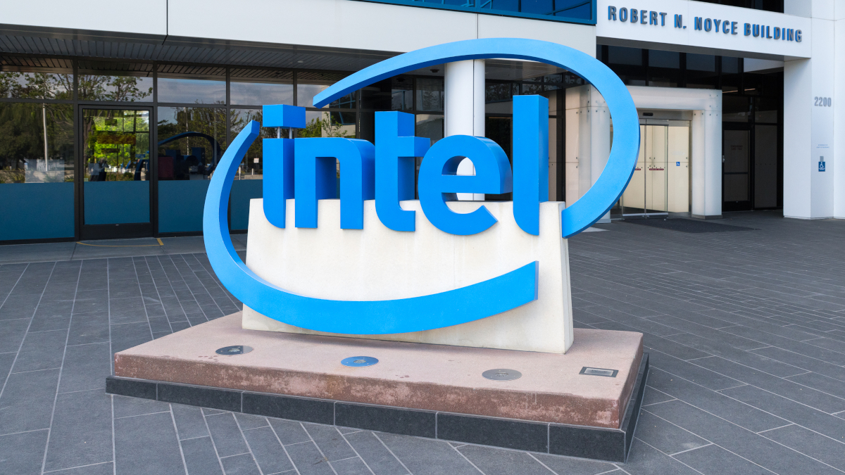 Intel chce być najlepszy i podkrada pracowników TSMC i Samsunga