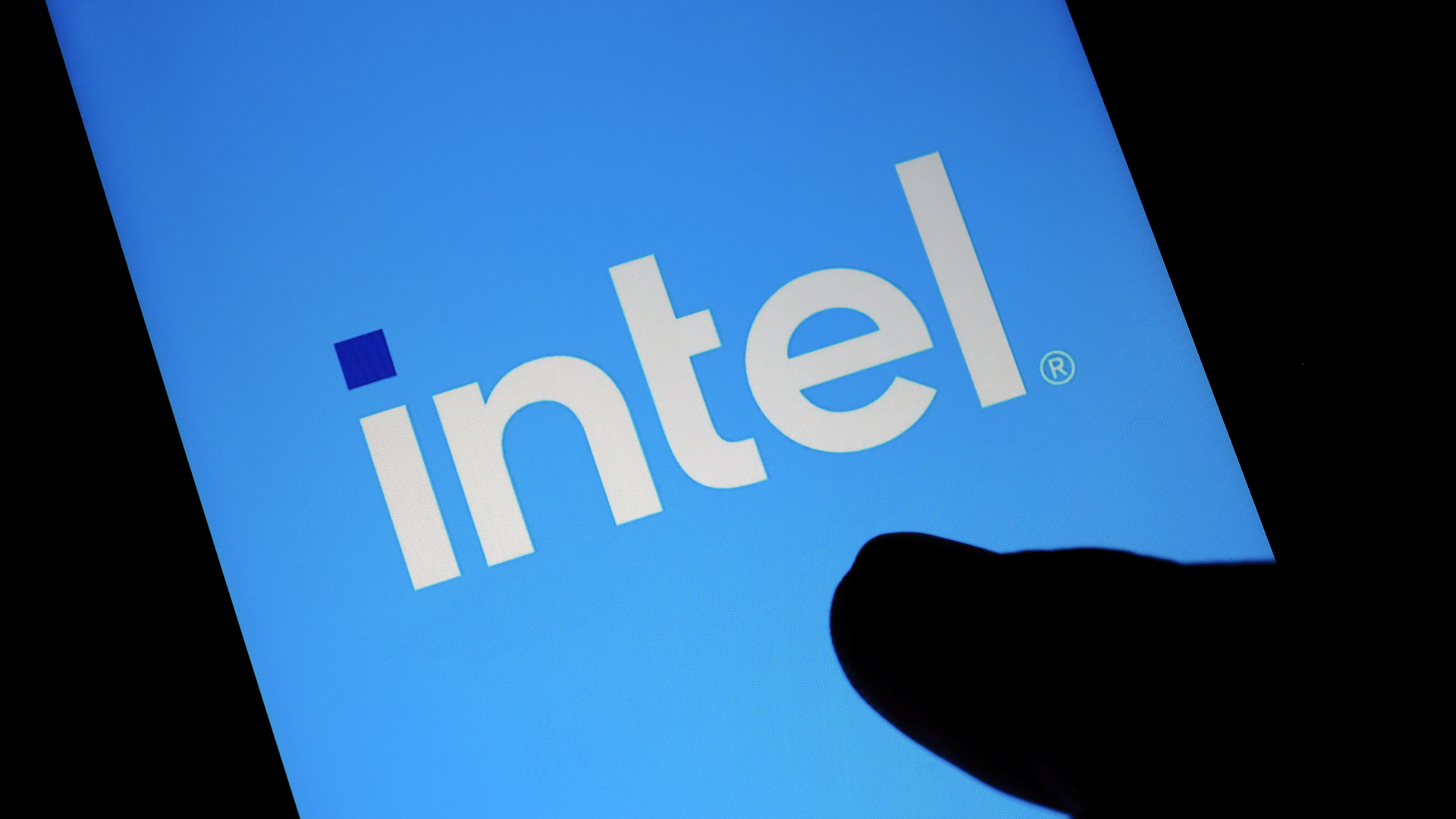 Chiny stawiają na Intela, ale nie ma to większego sensu