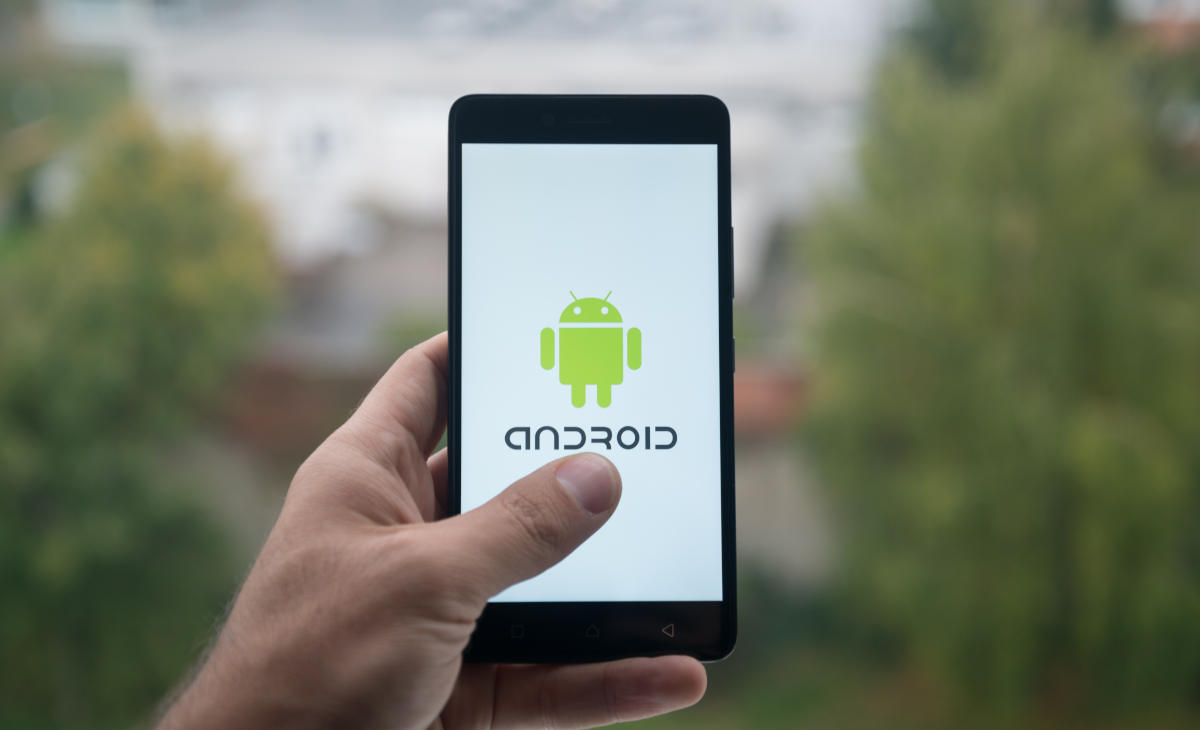 Android 14 z telefonią satelitarną