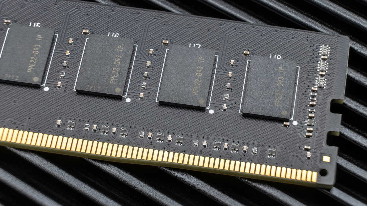 Moduły RAM DDR5 mają mocno potanieć
