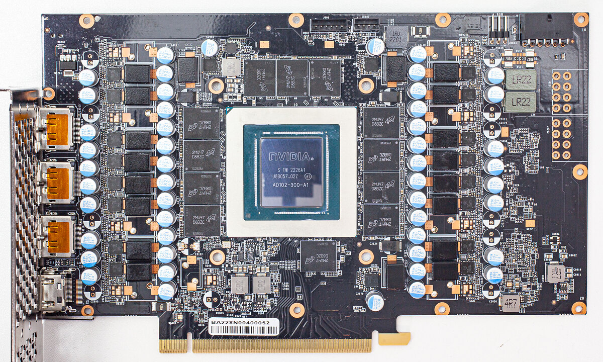 Wybrane karty GeForce RTX 4090 skrywają pewną tajemnice