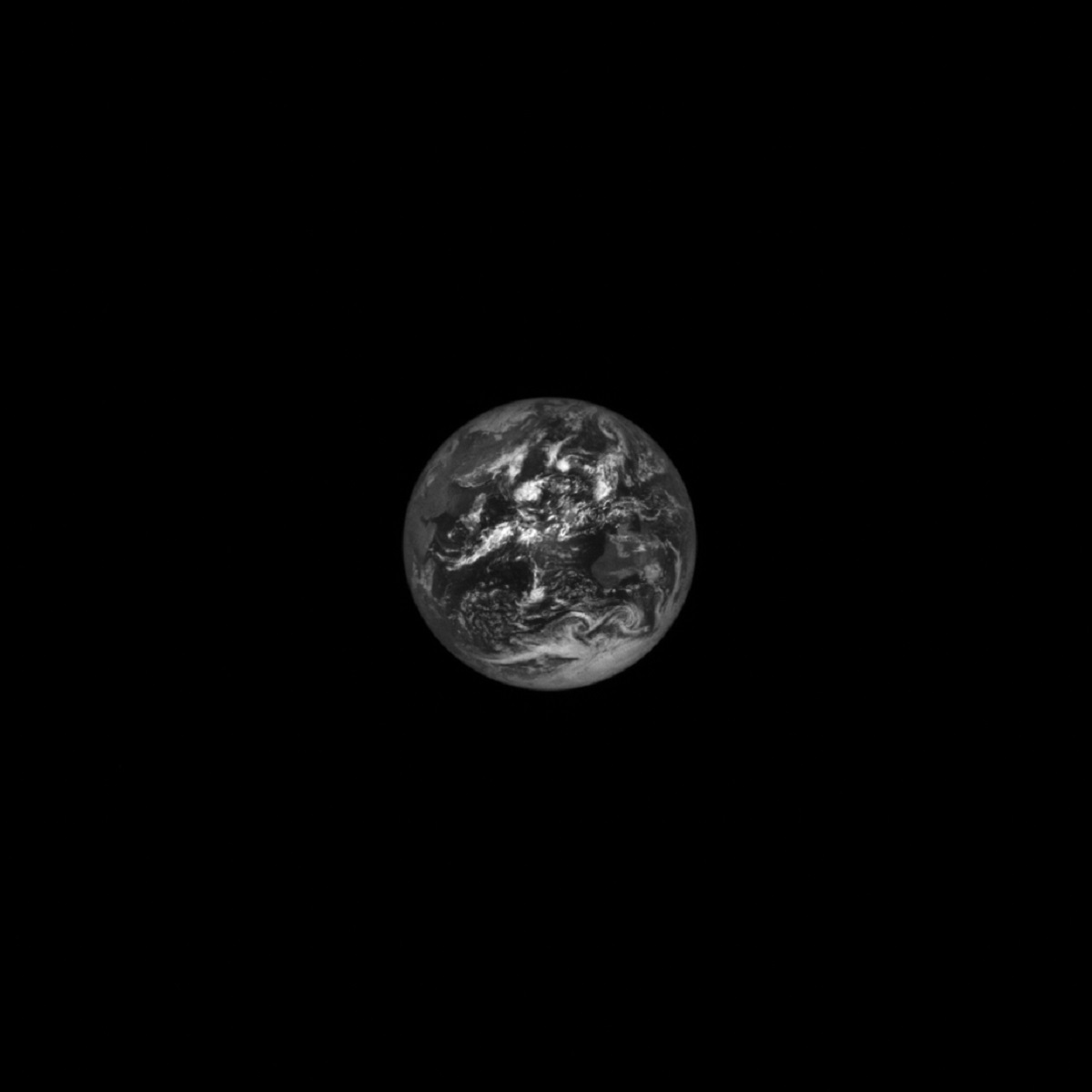 Księżyc na ekscytującej fotce. NASA pokazuje, jak bardzo się mylimy