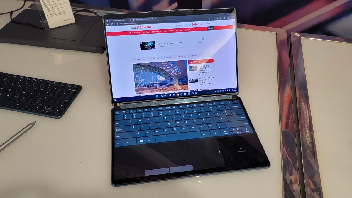 Lenovo szykuje laptopa z dwoma ekranami OLED