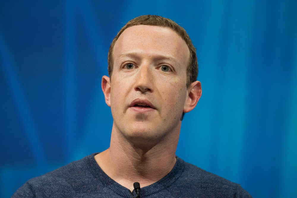 Płatny Facebook przeraził miliony. Lawina ruszyła