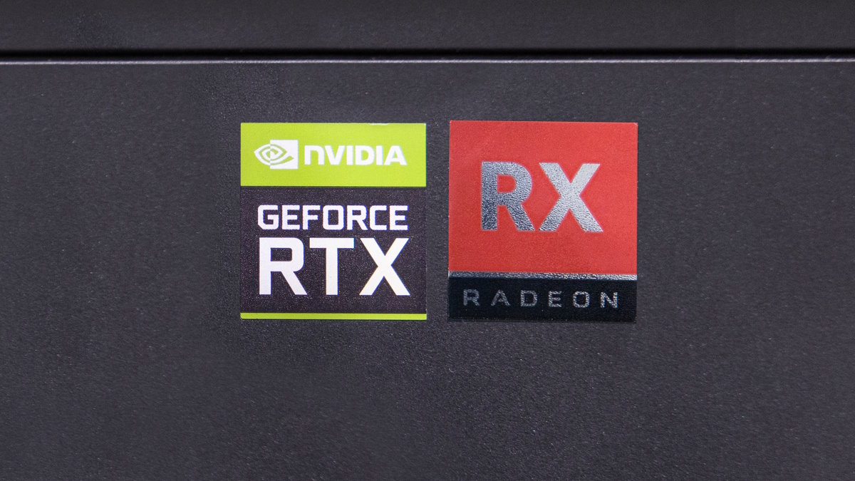 NVIDIA sprzedaje dużo więcej grafik, ale AMD zarabia prawie tyle samo