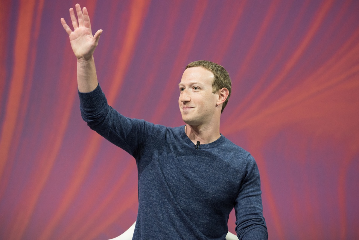 Facebook zwalnia na potęgę. Kolejne 10 000 osób straci pracę