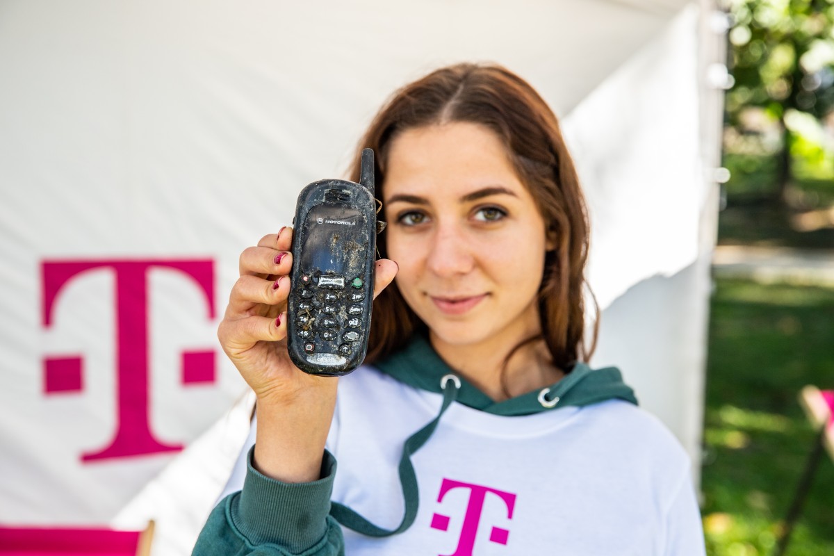 T-Mobile posprzątał świat. Do recyklingu trafiły ponad 100 telefonów