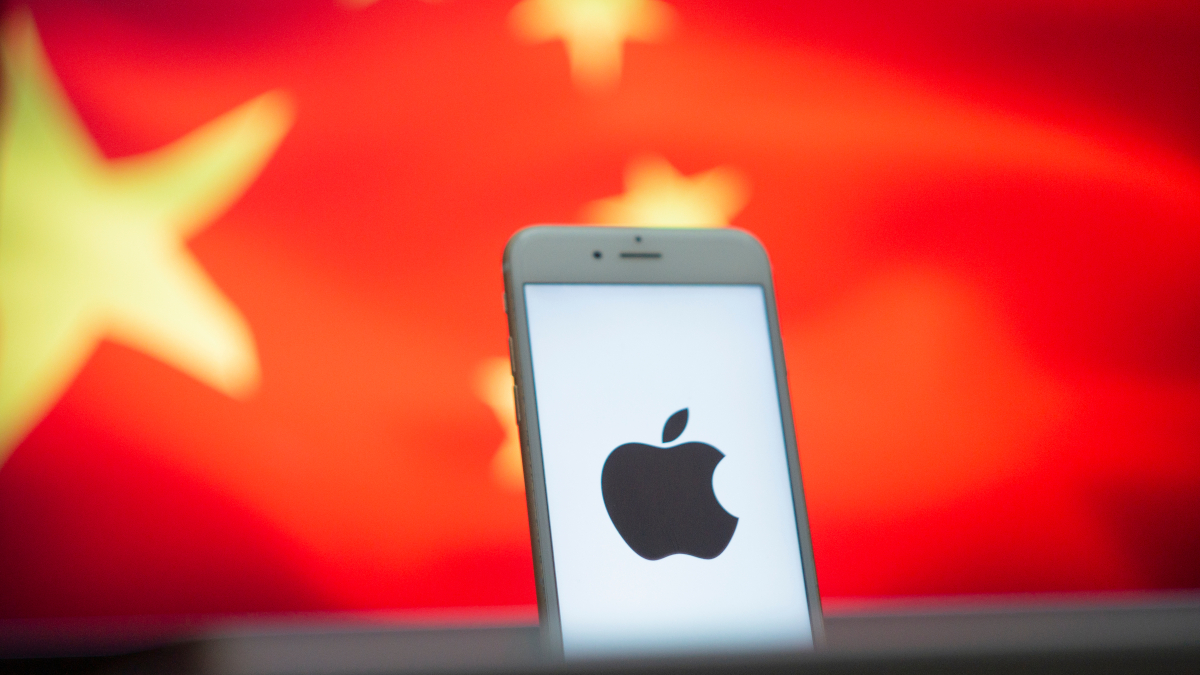 Apple spełnia zachciankę chińskiego rządu. Kto na tym zyska?
