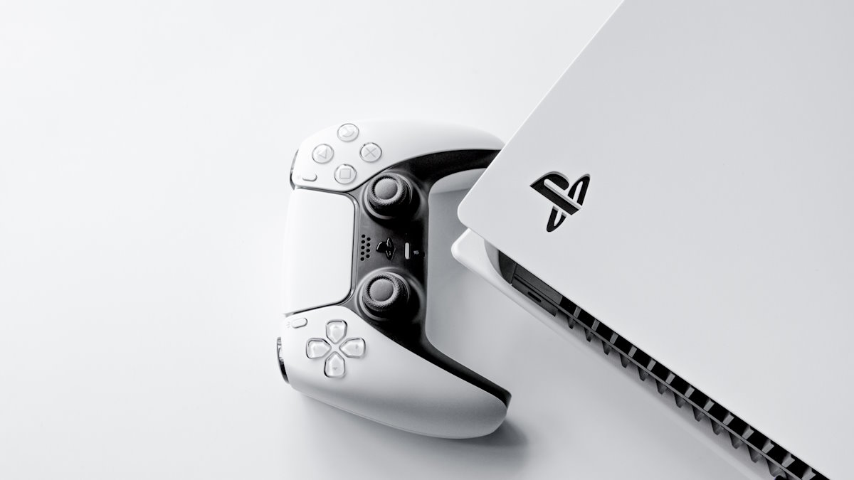 PlayStation 5 Pro ma być konsolą do grania w 4K i 120 fps-ach