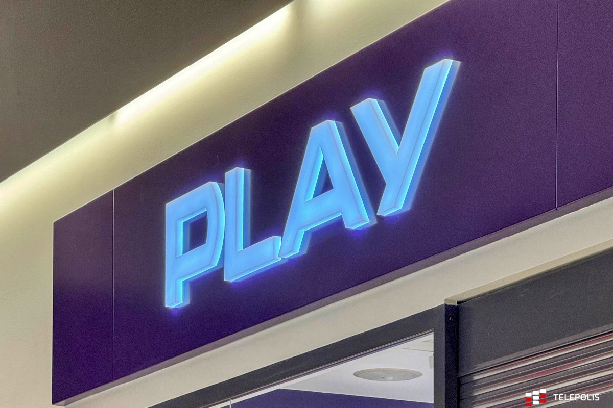 Play podsumował 2023 rok. Rekordowe przychody, więcej klientów i integracja z UPC