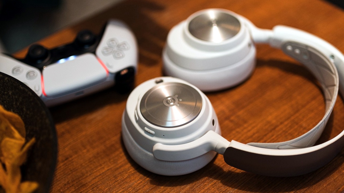 SteelSeries ma nowe słuchawki. To nie jest sprzęt dla Polaka