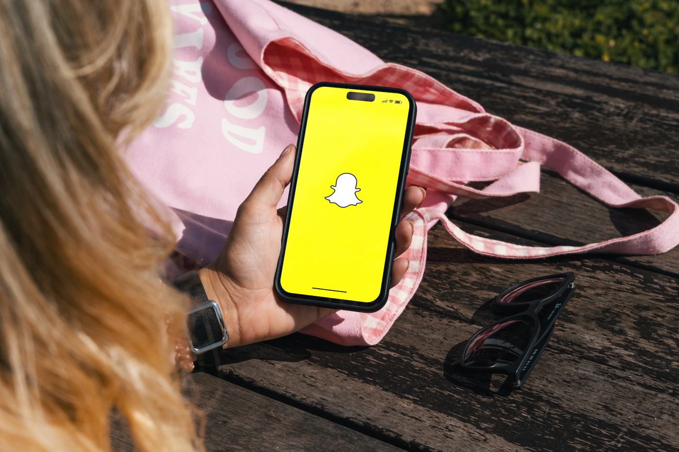 Snapchat mejora la seguridad.  Finalidad: protección contra el acoso.