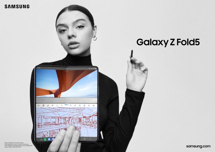Reklama Galaxy Z Fold5 i S Pen z kobietą w roli głównej
