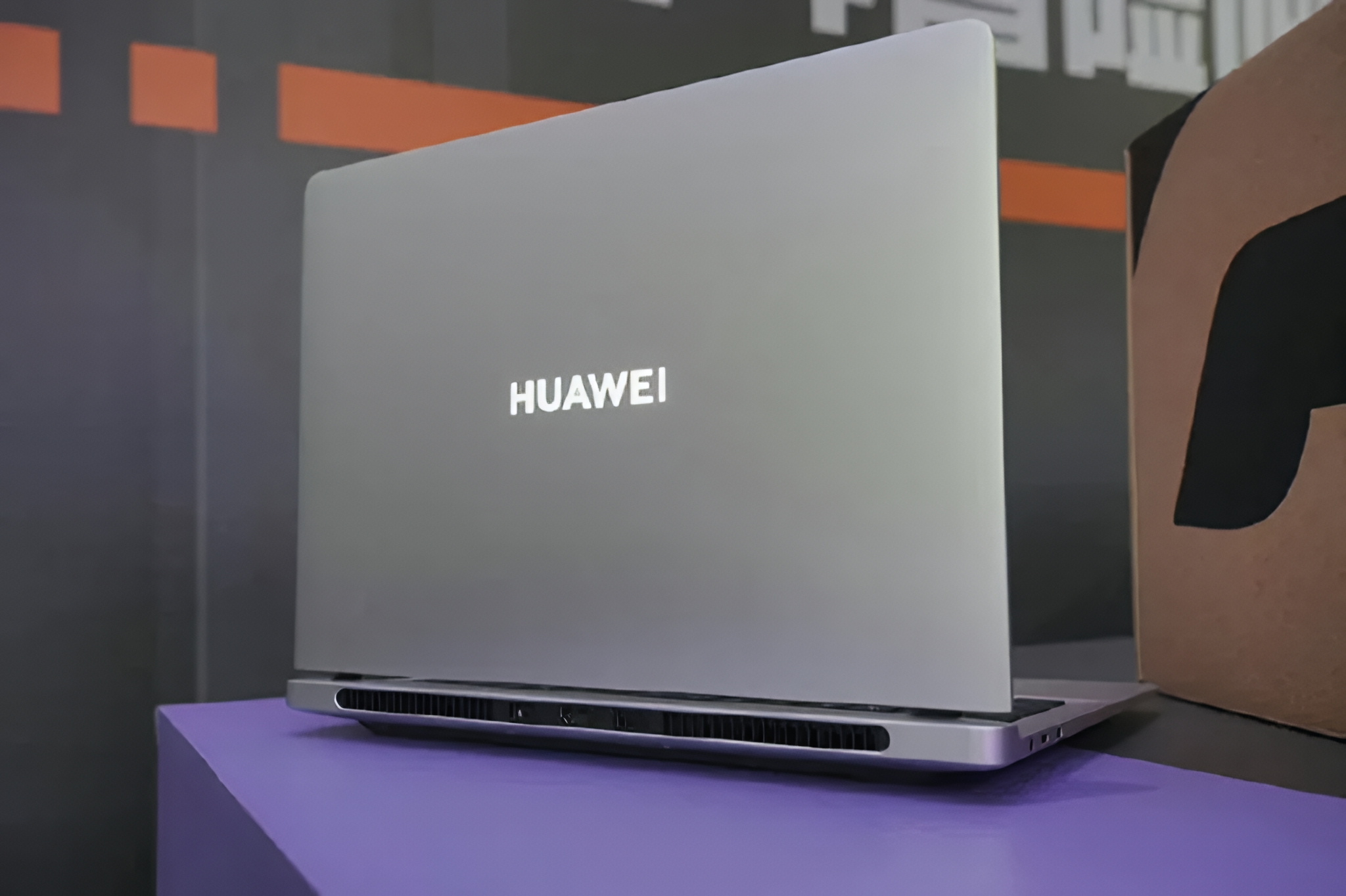 Huawei MateBook GT - pierwszy laptop do gier producenta