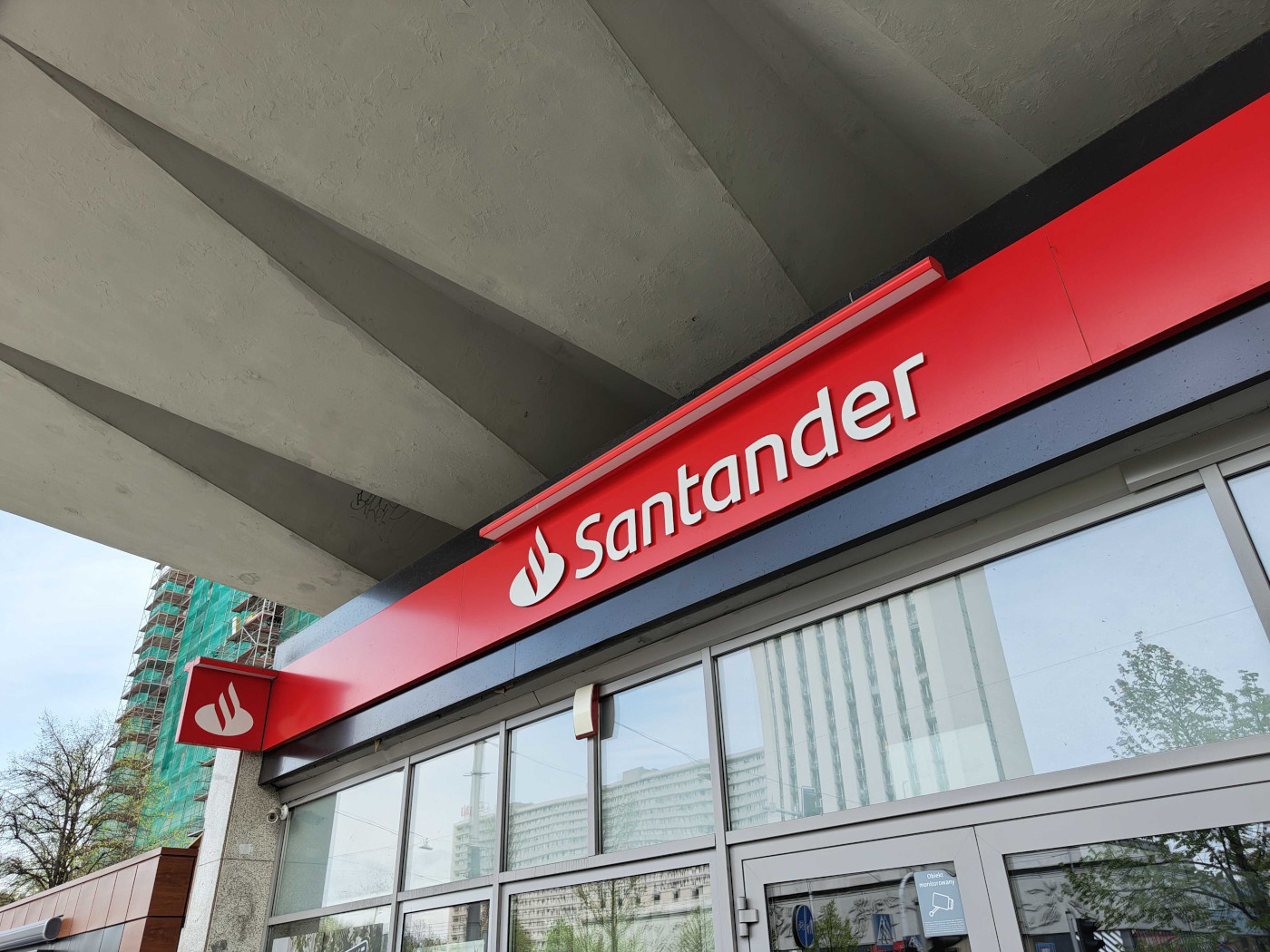 Masz konto w Santander? Pilny komunikat. Lepiej się zapoznaj