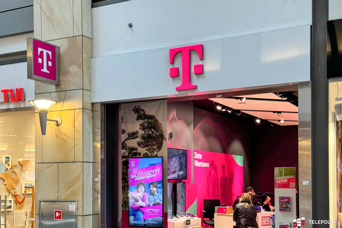 T-Mobile rozdaje słuchawki/ Sprawdź, co musisz zrobić