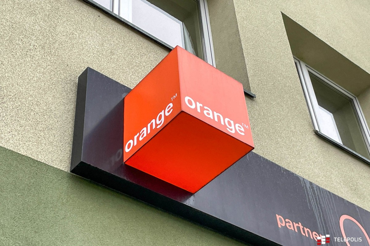 Orange niańczy karciarzy. Zalew bonusów od 2 do 4 września